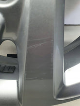 Załaduj zdjęcie do przeglądarki galerii, Toyota Aygo X FELGA ALUMINIOWA 17 CALI 17''X5'' ET40 4X100 OE CMS1210-4