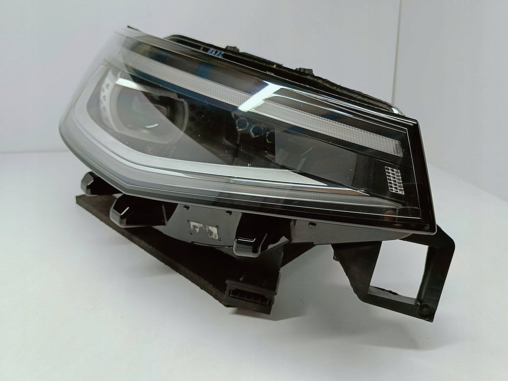 Volkswagen ID.4 ID4 20- LAMPA PRAWA PRZÓD FULL LED IQ.LIGHT EU 11B941036M