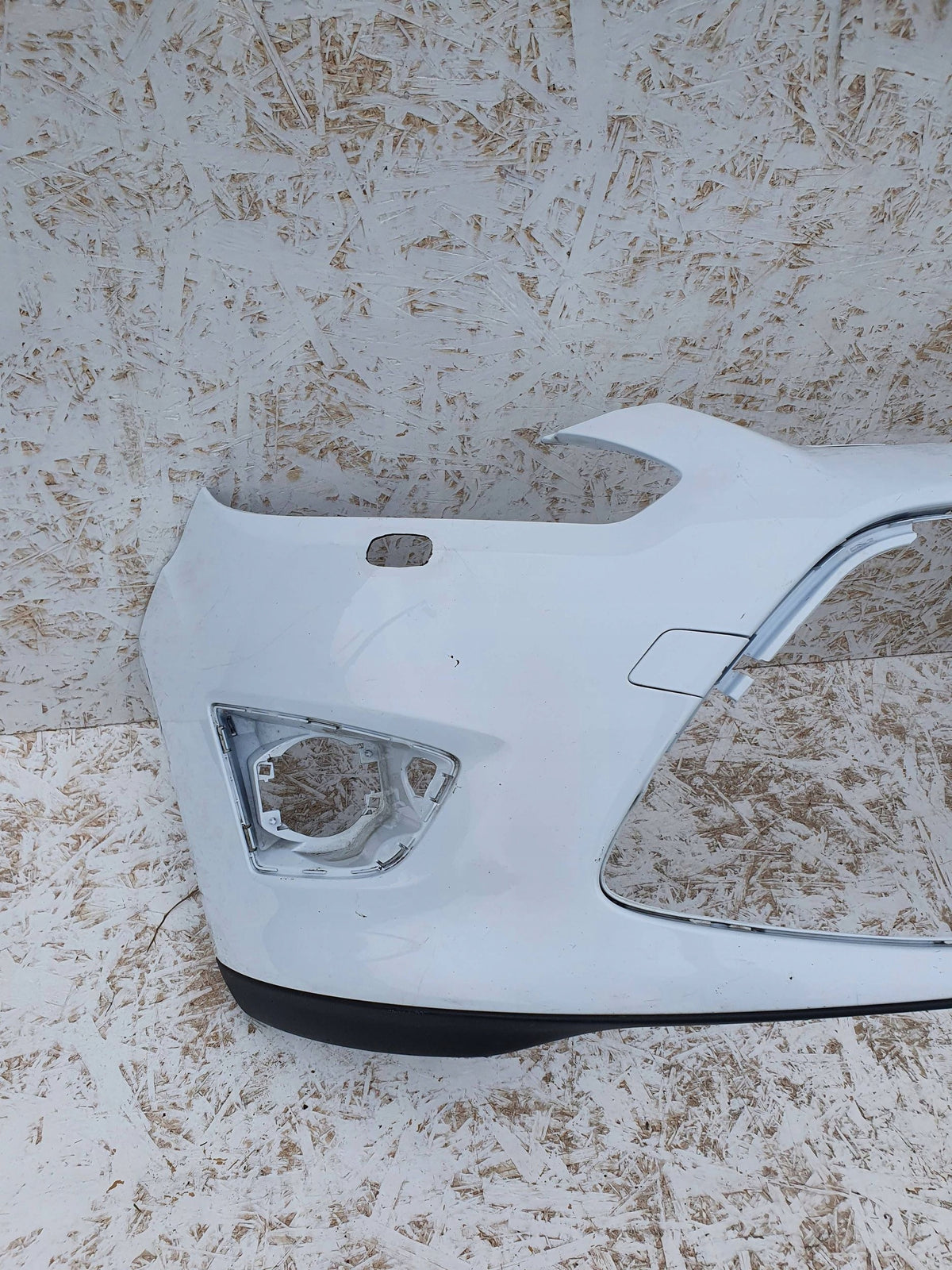 Ford C-Max MK2 II 10- Front Bumper Front AM51-R17-K819 — photo 5 of 13