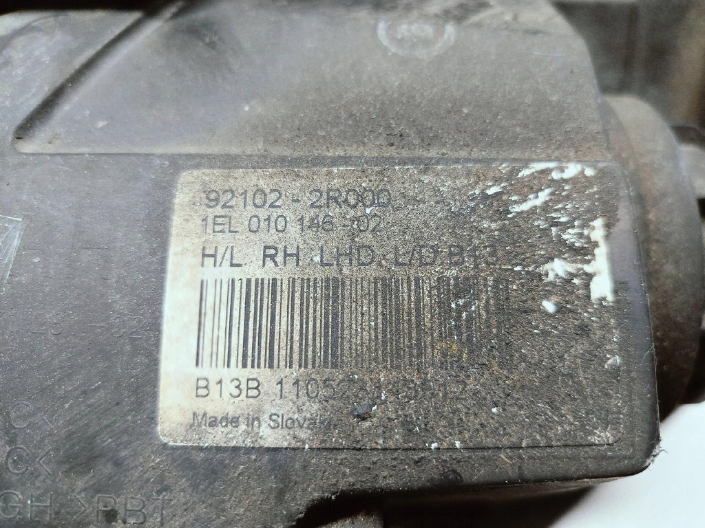 Hyundai i30 I LIFT 10- LAMPA PRAWA PRZÓD PRZEDNIA EU 92102-2R000