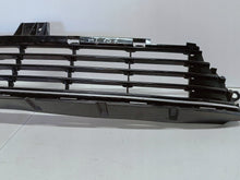 Load image into Gallery viewer, Toyota Auris II LIFT 15- KRATKA ŚRODKOWA ATRAPA ZDERZAKA PRZÓD 5311202670