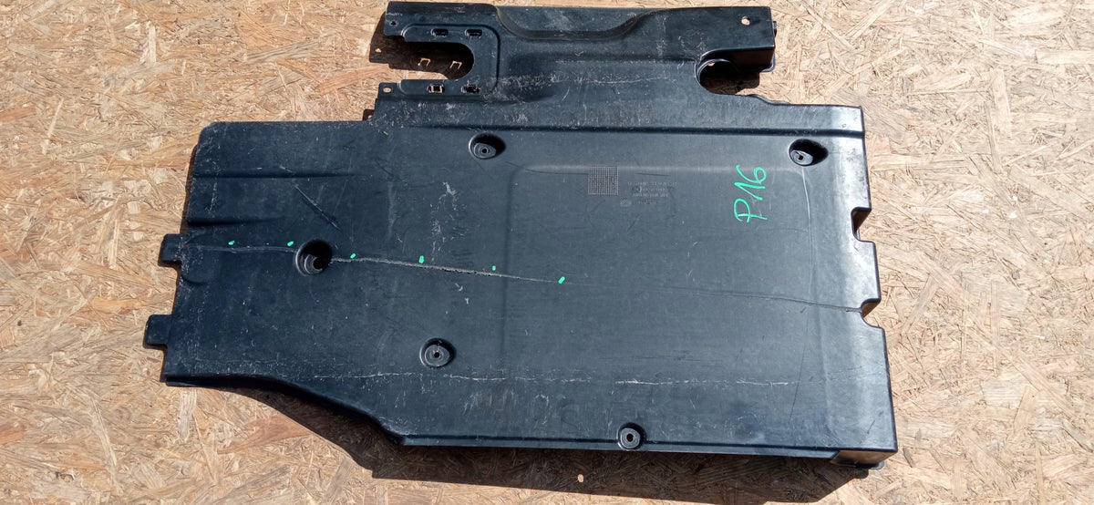 Passat B8 Superb III 15- Plate Protective Left Cover Podwozia 3Q0825101E — photo 3 of 10
