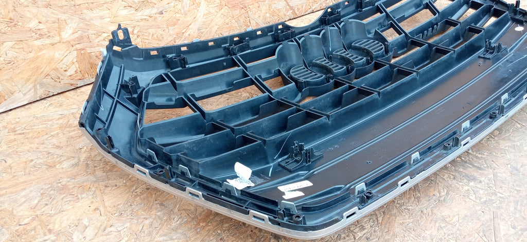 AUDI Q5 II 16- ATRAPA KRATKA ŚRODKOWA GRILL ZDERZAKA PRZÓD 2XPDC 80A853651