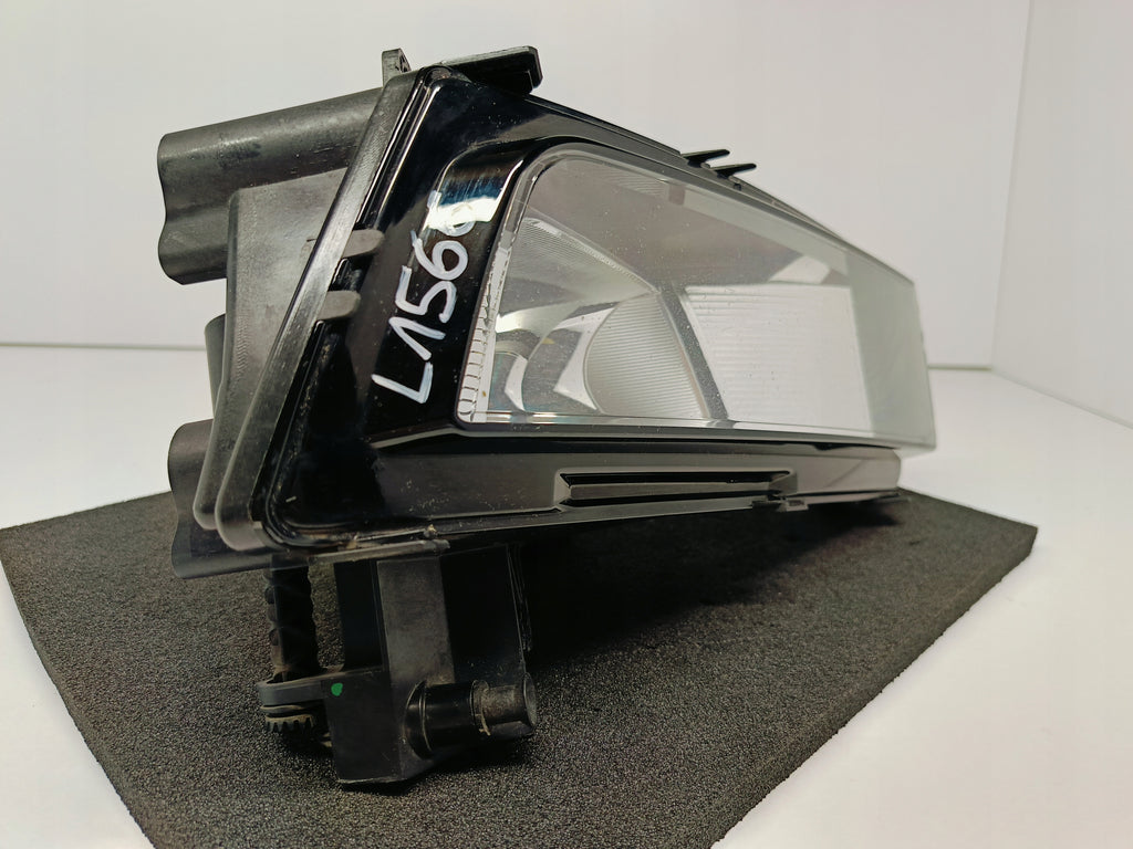 VOLKSWAGEN TOURAN II 15- RIGHT FOG LIGHT HALOGEN 5TA941662