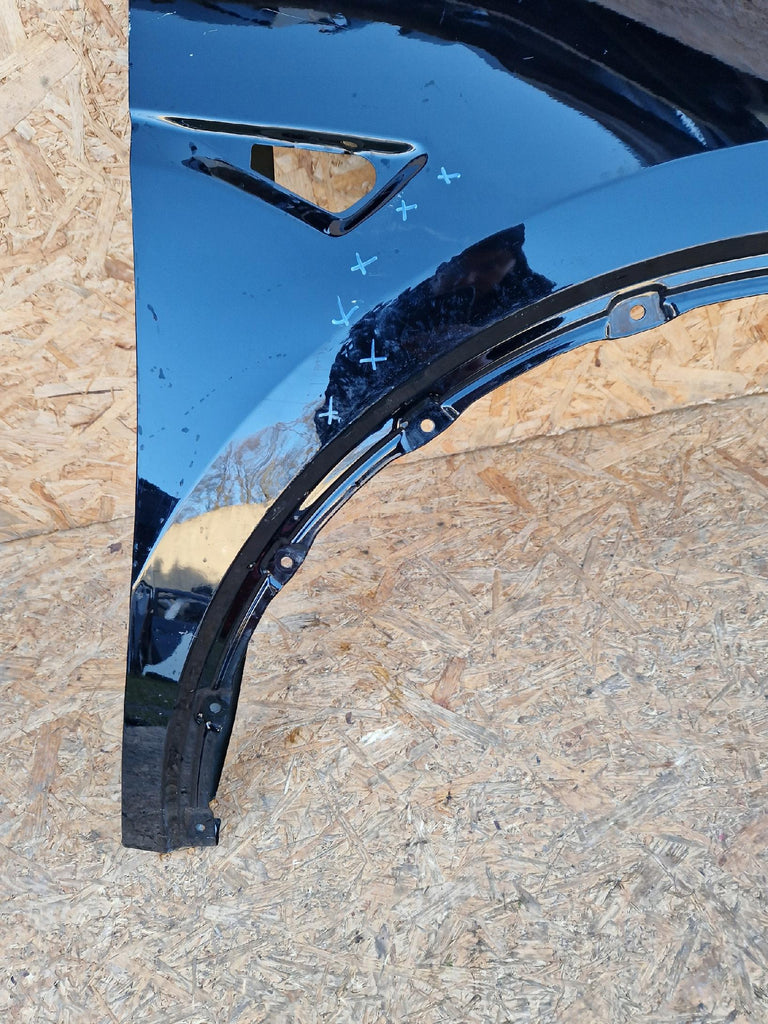 TESLA MODEL Y KOTFLÜGEL RECHTS VORNE 149347200C