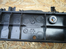 Load image into Gallery viewer, TESLA MODEL Y 20- ŚLIZG WSPORNIK ŚRODKOWY ZDERZAKA TYŁ 1494045-00-E