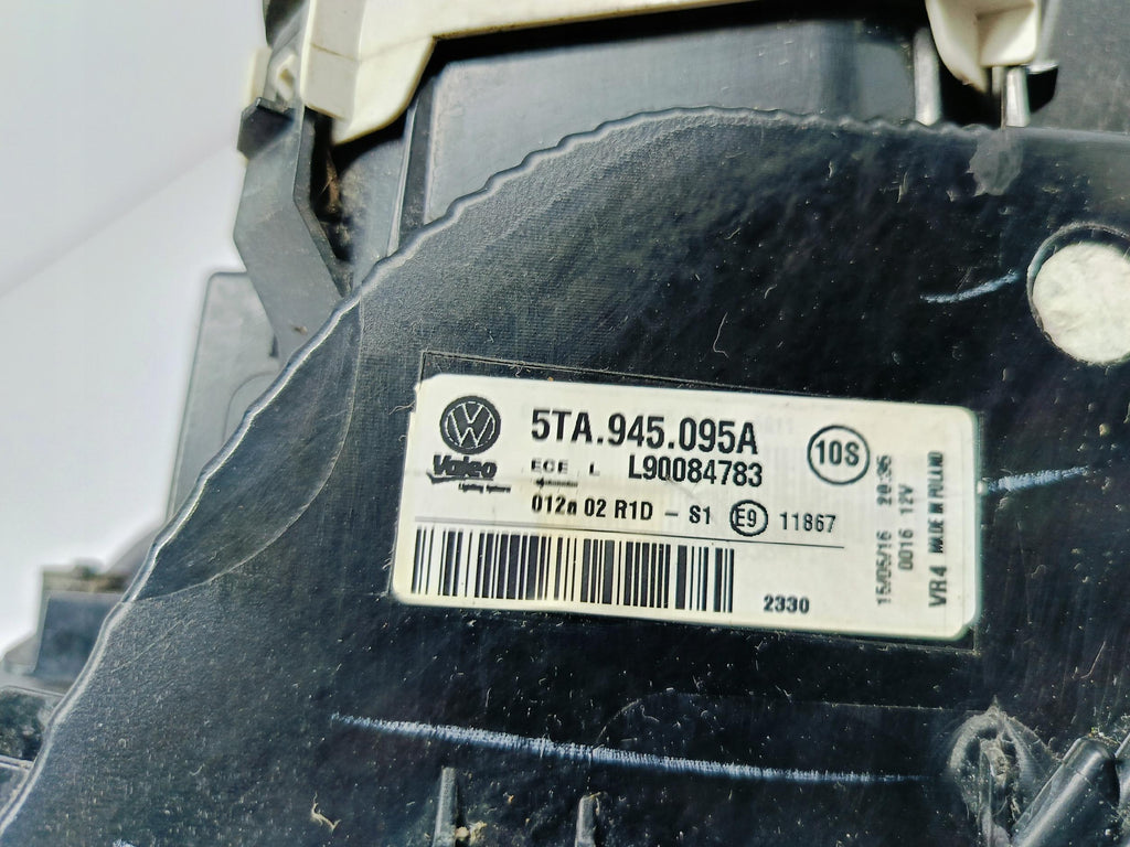 VOLKSWAGEN TOURAN 5TA 15- LAMPA LEWY TYŁ LEWA TYLNA 5TA945095A