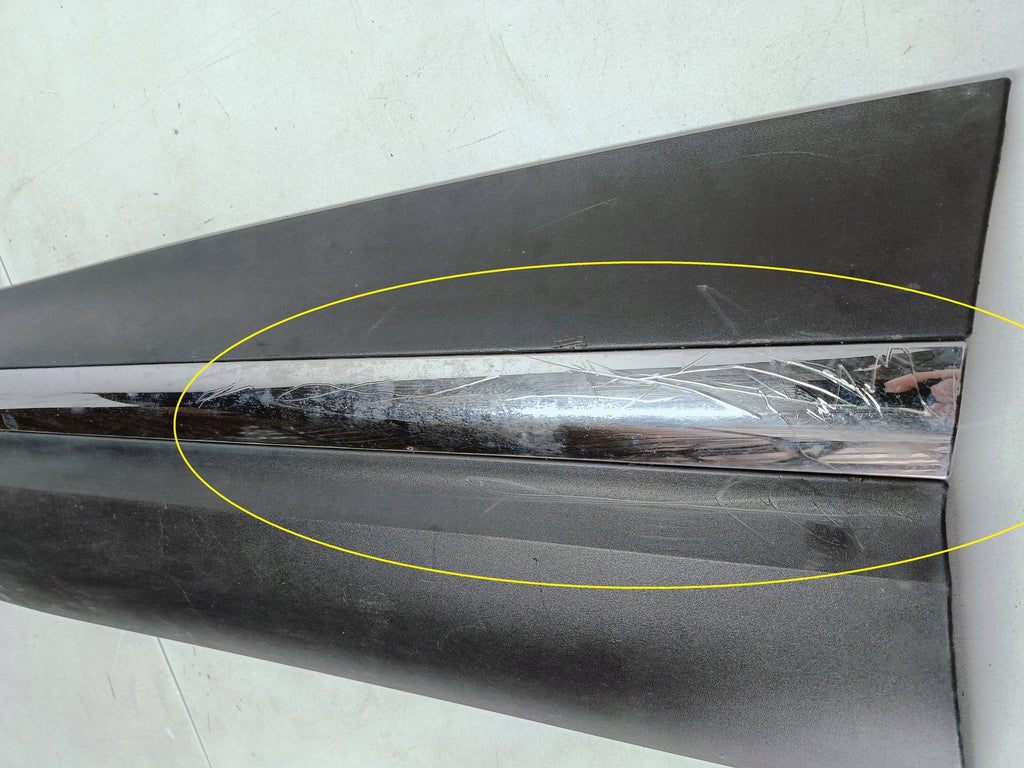 Renault Kadjar 15- LEISTE ZIERLEISTE TÜR VORNE LINKS CHROM 808774216R
