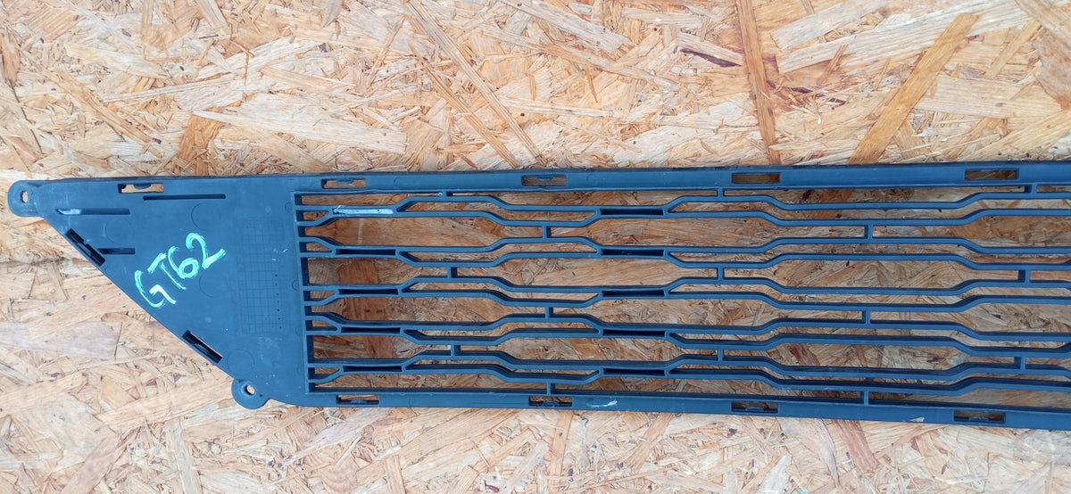 KIA Ceed I Lift 09- Kühlergrill Gitter Grill Vorne Stossstange 86522-1H500 — Foto 7 von 9