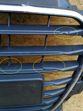 Laden Sie das Bild in den Galerie-Viewer, AUDI A3 8V 13- KÜHLERGRILL STOSSFÄNGER VORNE 8V3853651