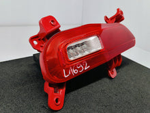 Laden Sie das Bild in den Galerie-Viewer, KIA NIRO I EV LIFT 19- LAMPA LEWA TYLNA ZDERZAKA PRZECIWMGIELNA 92405-Q4010