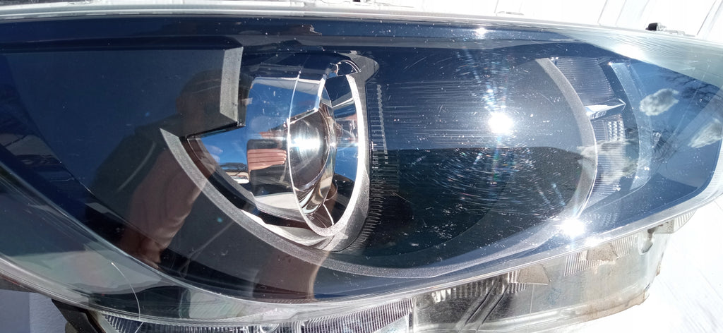 TOYOTA YARIS IV 4 19- LAMPA REFLEKTOR PRAWY PRZÓD SOCZEWKA KOITO K0-6 EU