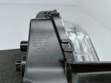 Load image into Gallery viewer, HYUNDAI I30 III 16-LAMPA ŚWIATŁO DRL LEWY PRZÓD LED NOWY 3 PIN 92207-G4100