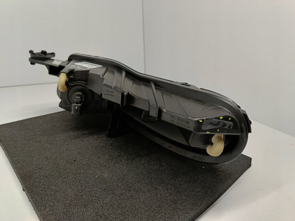 CITROEN C3 III LIFT 20- RECHTER SCHEINWERFER RECHTES TAGFAHRLICHT VORNE LED 9823312980