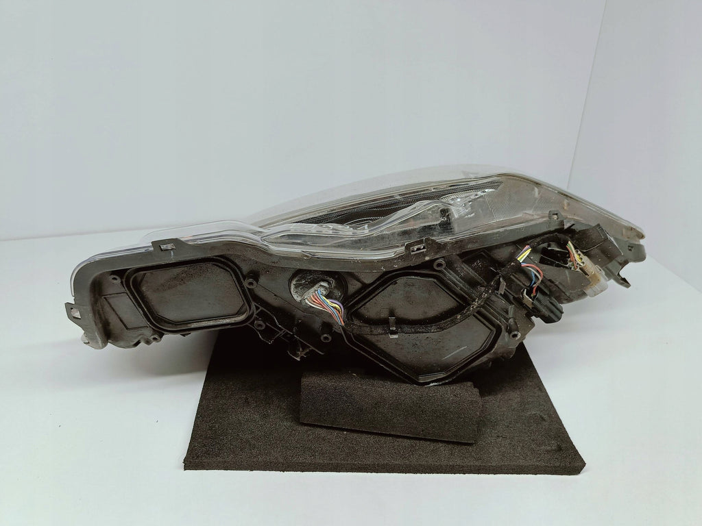 Toyota Auris II LIFT E18 15- LAMPA LEWA PRZÓD FULL LED EU 81150-02K60