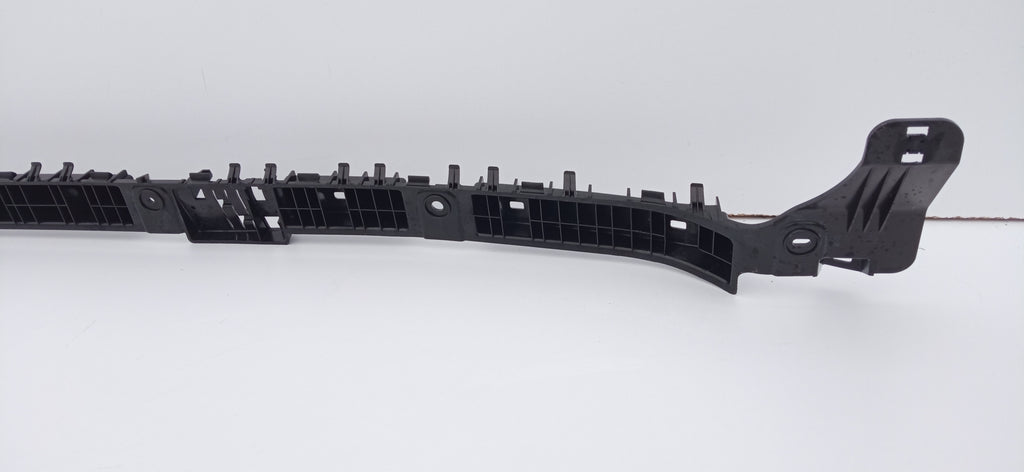 TESLA MODEL 3 LIFT 23- HALTERUNG HALTER MITTELSTÜCK STOSSFÄNGER HINTEN 1757096-00-C