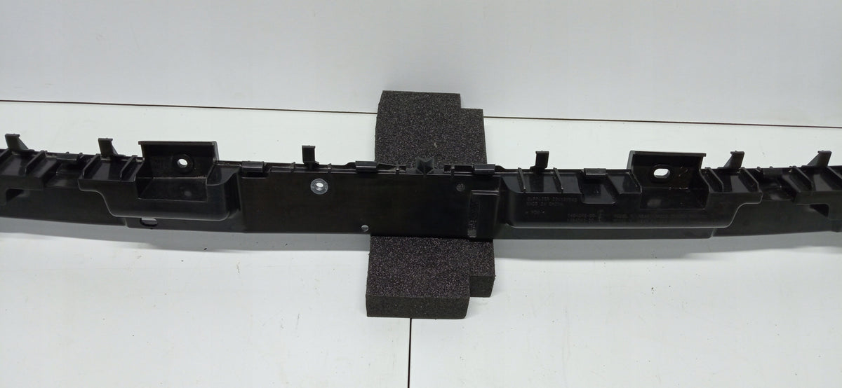Tesla Model Y MY 20- Gleitstück Halter Mittlere Hinten Stossstange 1494045-00-E — Foto 3 von 13