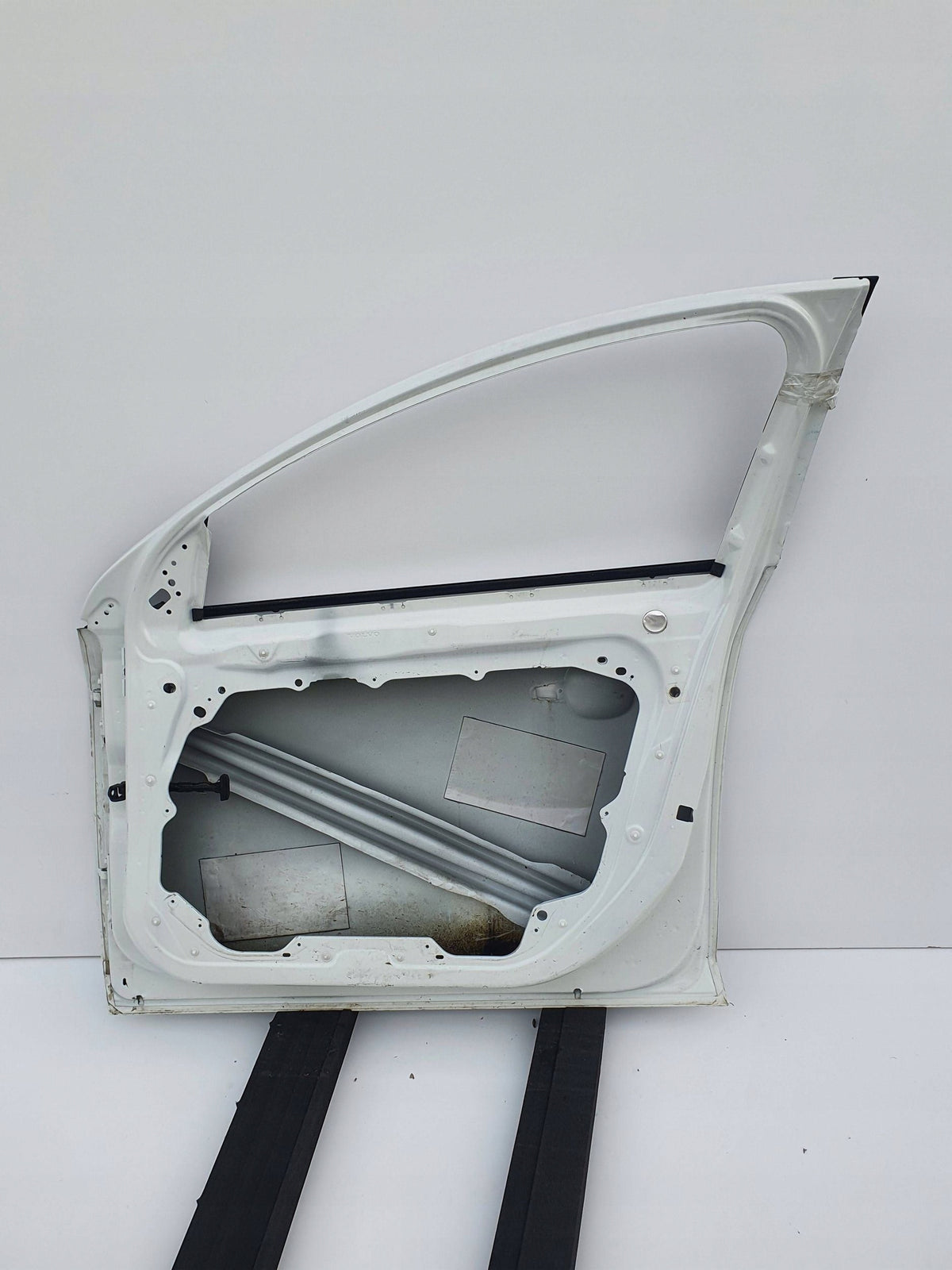 Drzwi Prawe Przód Volvo V60 S60 II 11-18 31352778 — zdjęcie 9 z 12