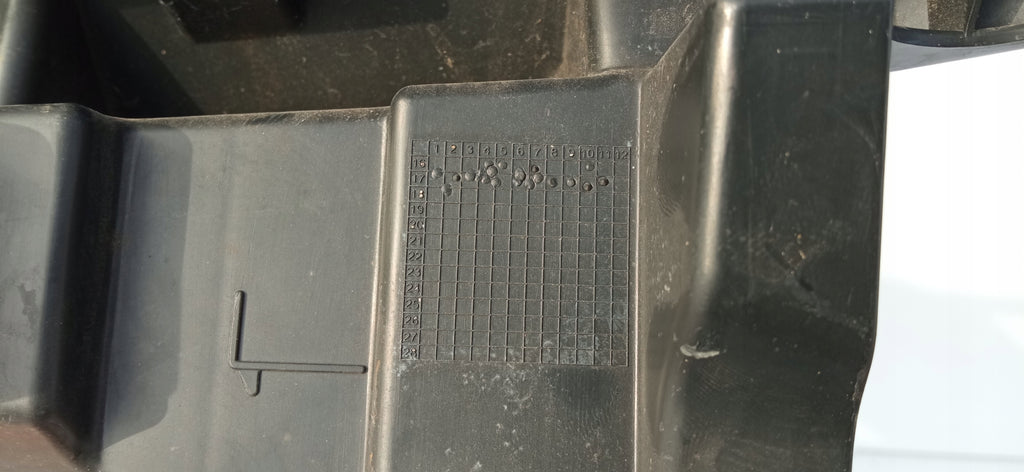 TOYOTA YARIS III FL 17- OBERE SCHUTZKAPPE VERSTÄRKUNG RAHMEN KÜHLERGRILL 53111-0DB10