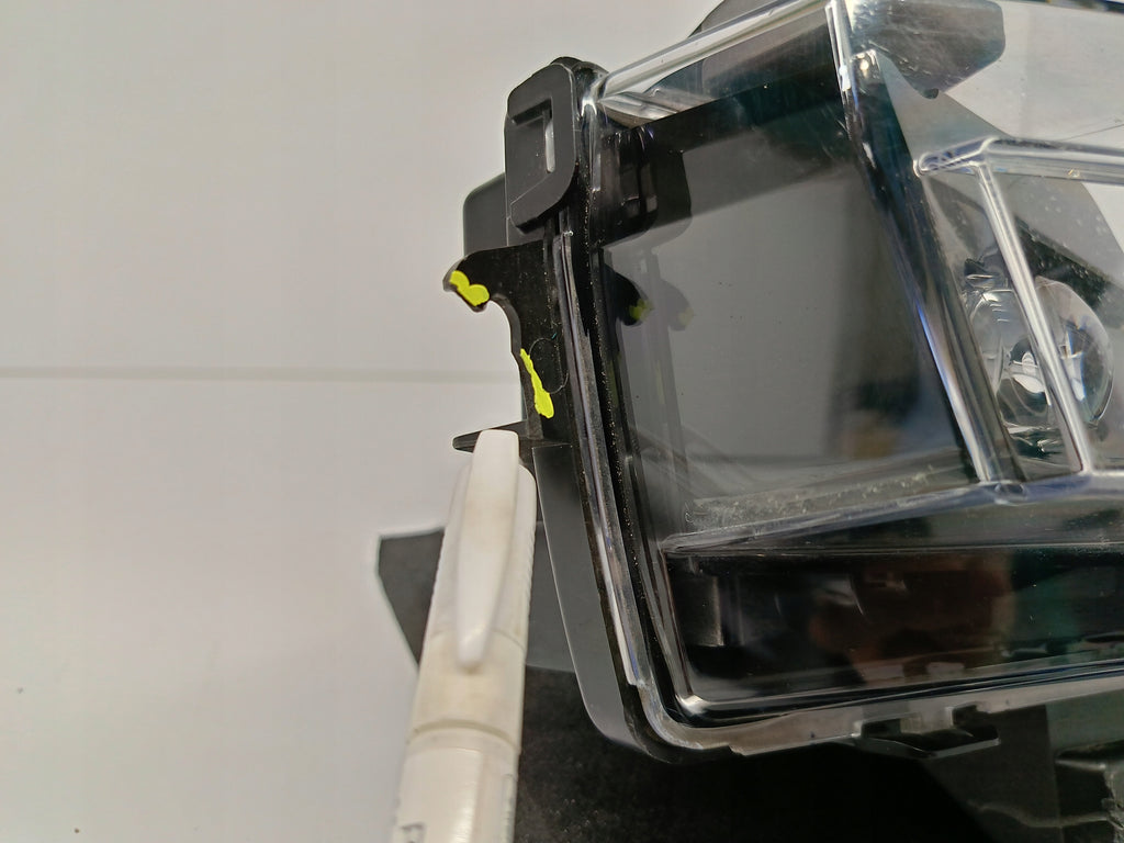 TESLA 3 LIFT Y 20- NEBELSCHEINWERFER RECHTS LED TAGFAHRLICHT 1624798-00-A