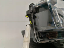 Laden Sie das Bild in den Galerie-Viewer, TESLA 3 LIFT Y 20- NEBELSCHEINWERFER RECHTS LED TAGFAHRLICHT 1624798-00-A