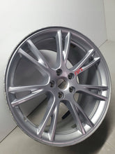Załaduj zdjęcie do przeglądarki galerii, Tesla Model Y MY FELGA ALUMINIOWA 19 CALI 19x9.5 ET45 5x114.3 1188222-00-B