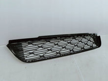 Załaduj zdjęcie do przeglądarki galerii, CITROEN C3 III 16- ATRAPA KRATKA DOLNA GRILL ZDERZAKA PRZÓD 9812062277