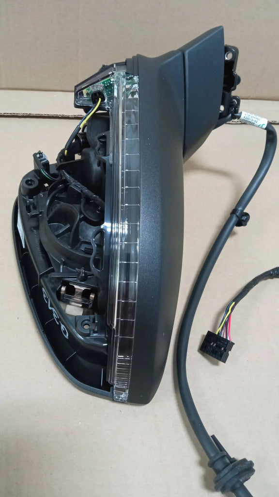 AUDI A4 S4 B9 LUSTERKO PRAWE 8 PIN NOWE