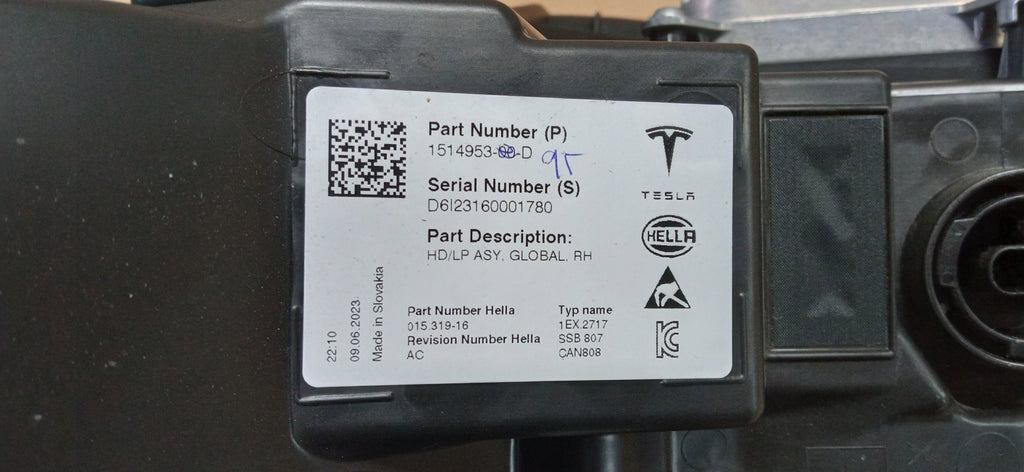 TESLA MODEL 3 Y LIFT 20- LAMPA PRZÓD PRAWA FULL LED EU ŁADNA 151495300D
