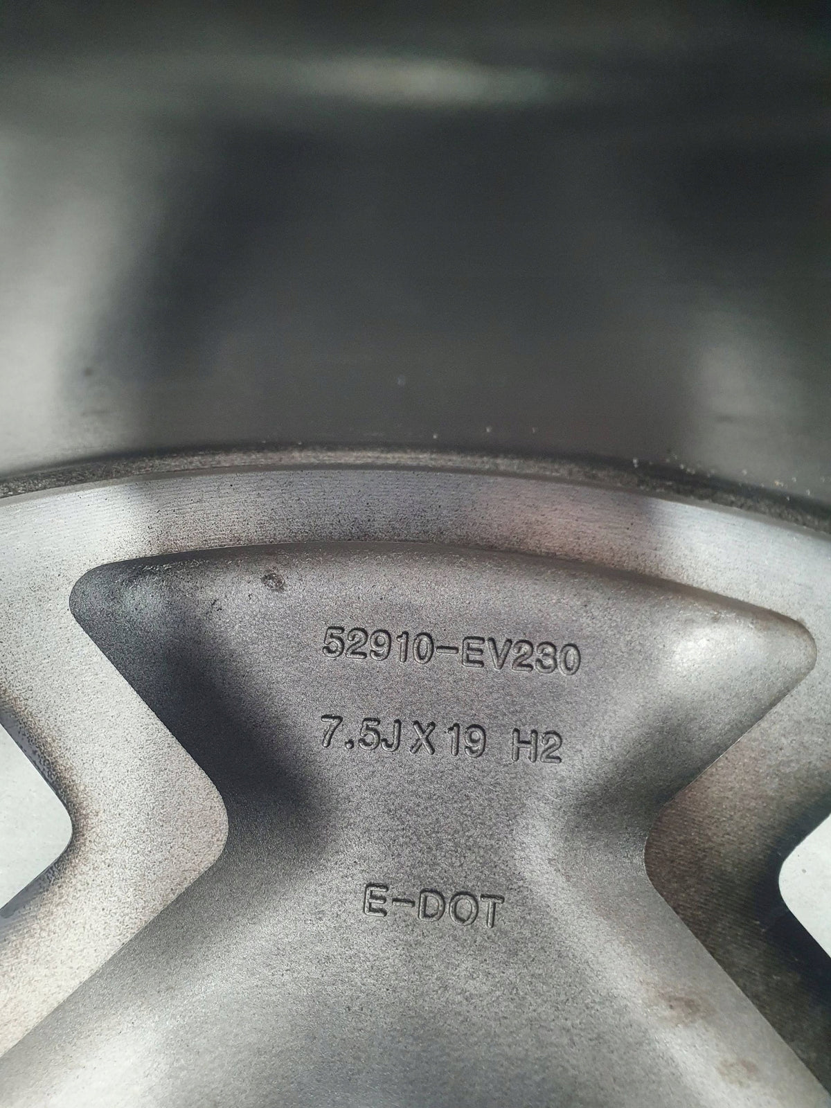 KIA EV3 EV 3 Felga Aluminiowa 19 Cali 7.5''x19'' ET50 5x114.3 52910-EV230 — zdjęcie 16 z 16