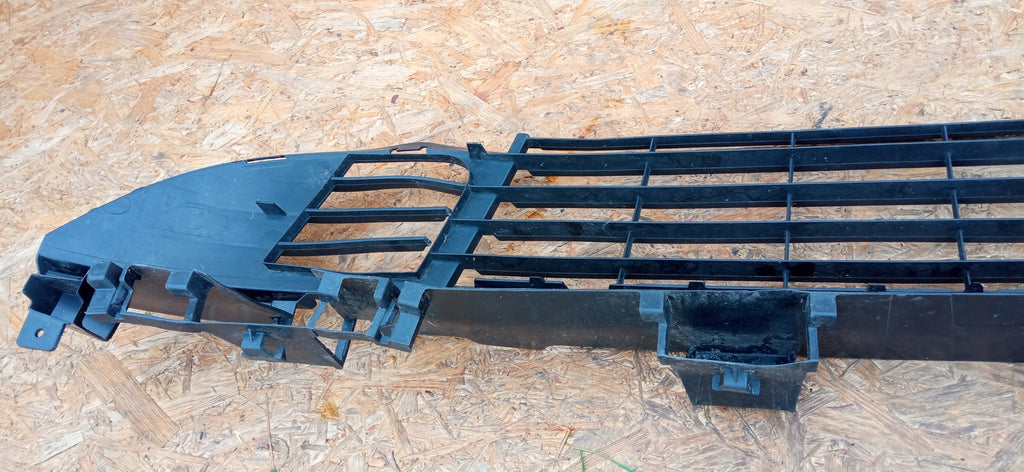 RENAULT SCENIC III 09- ATRAPA KRATKA DOLNA GRILL ZDERZAKA PRZÓD 622545401R
