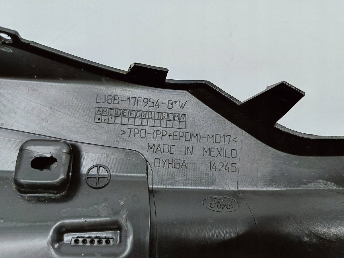 Ford Mustang Mach-E 21- Stossstange Hinten Spoiler Diffusor Glanz LJ8B-17F954-B — Foto 15 von 16