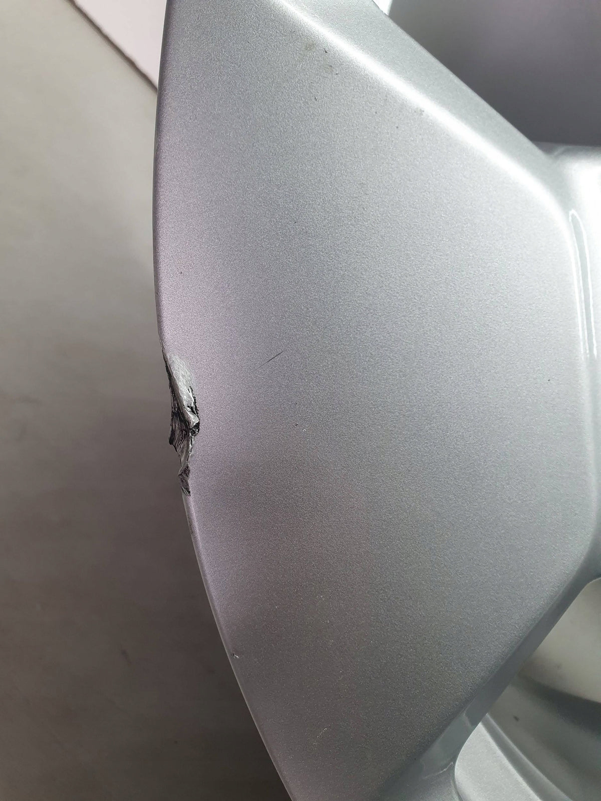Volkswagen Id.buzz 22- Felga Aluminiowa 20 Cali 8x20 ET45 5x112 1T3601025AB — zdjęcie 6 z 16