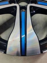 Laden Sie das Bild in den Galerie-Viewer, Mercedes EQA EQB FELGA ALUMINIOWA 19 CALI 7.5x19 ET53.5 5x112 A2434011500