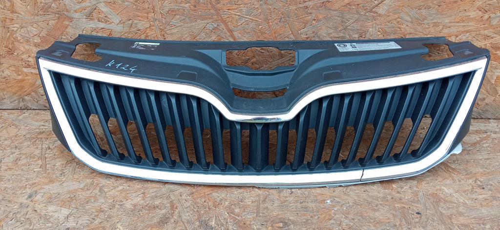 SKODA RAPID 12- KÜHLERGRILL GITTER STOßSTANGENGRILL VORNE CHROM 5JA853668