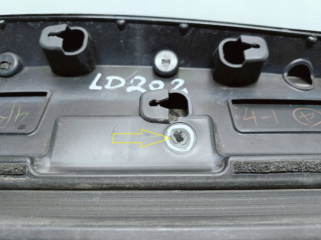 Nissan Ariya FE0 22- LISTWA NAKŁADKA DRZWI PRAWY TYŁ TYLNA 828765MP5A