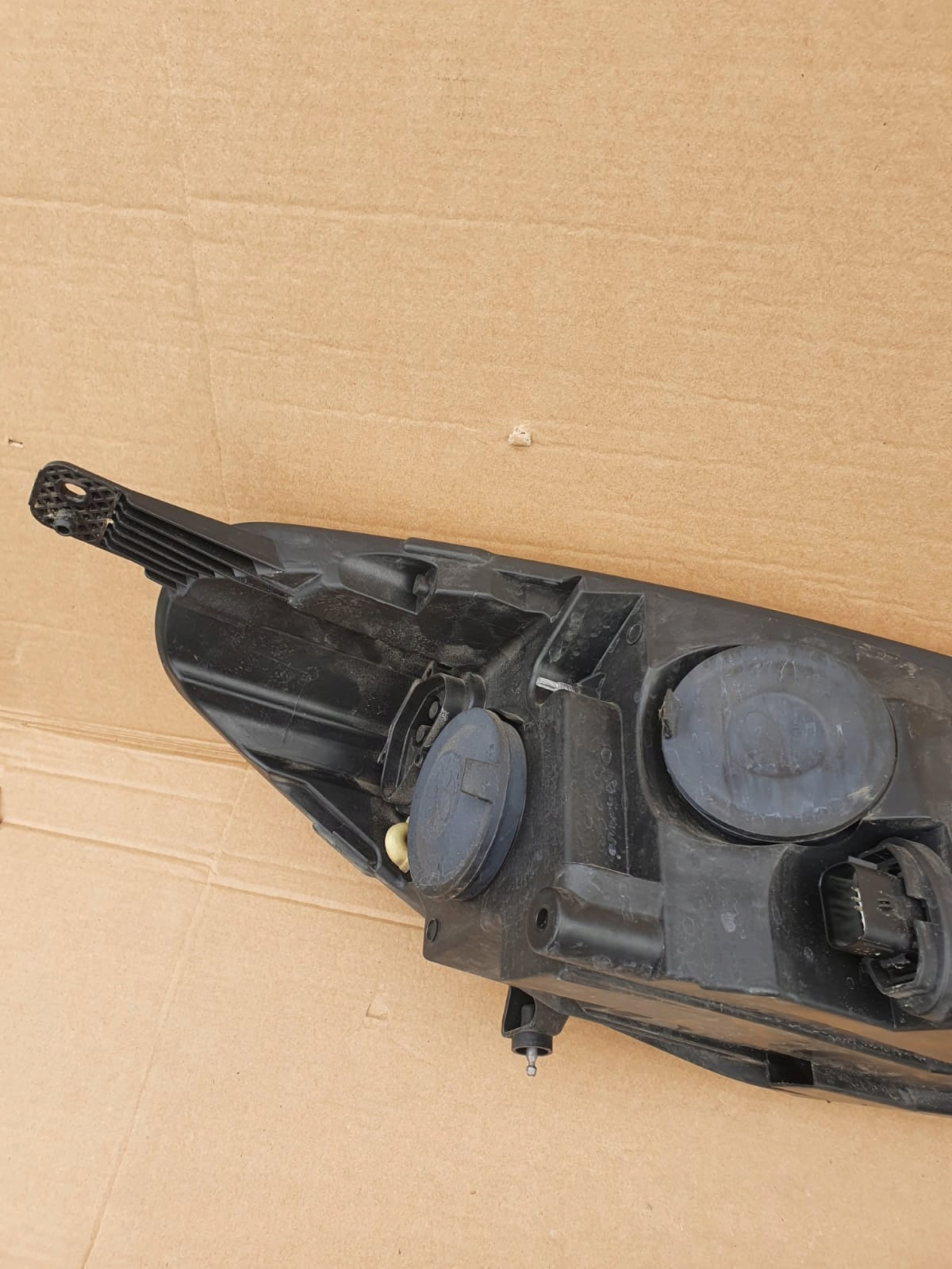 Ford Fiesta MK8 Vorne Links Leuchte Vordere EU H1BB-13W030-Ae — Foto 7 von 9