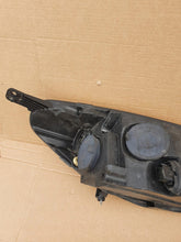 Load image into Gallery viewer, FORD FIESTA MK8 LAMPA LEWY PRZÓD PRZEDNIA EU H1BB-13W030-AE