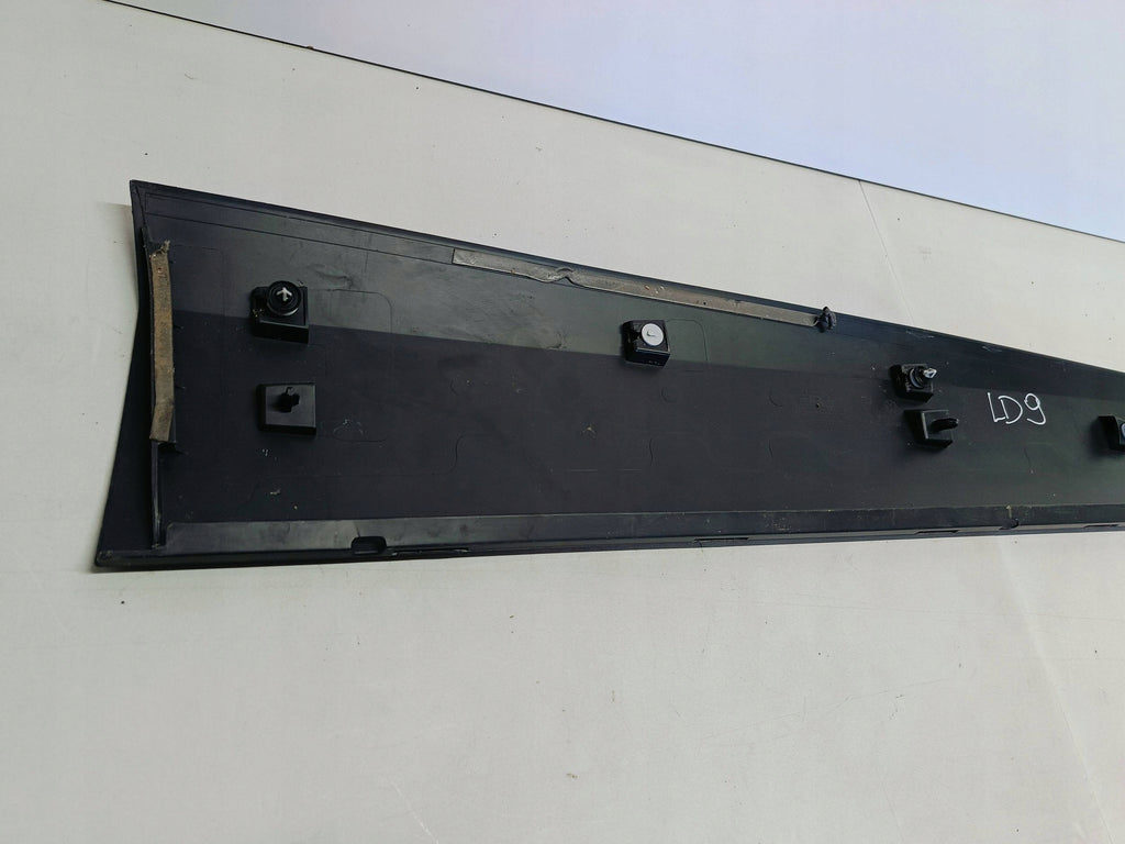 Volkswagen ID.4 ID4 20- TÜRLEISTE VORNE LINKS 11A854939