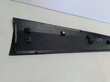 Laden Sie das Bild in den Galerie-Viewer, Volkswagen ID.4 ID4 20- TÜRLEISTE VORNE LINKS 11A854939