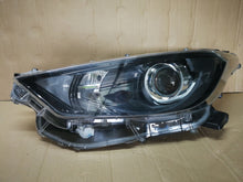 Load image into Gallery viewer, TOYOTA YARIS IV 4 19- LAMPA REFLEKTOR LEWY PRZÓD SOCZEWKA KOITO K0-6 EU