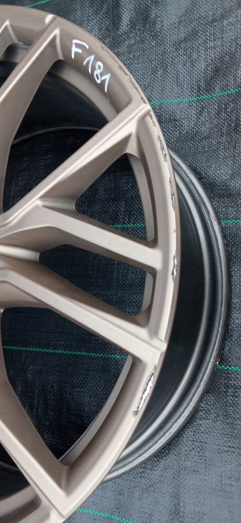 FELGA ALUMINIOWA AUDI OE RS Q4 SQ4 E-TRON 9.0"x21" 5X112 ET42 89A601025Q