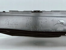 Laden Sie das Bild in den Galerie-Viewer, Peugeot 2008 II 19- HALTER HALTERUNG STOßSTANGE HINTEN 9825842380