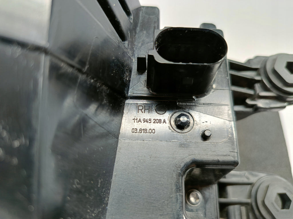 VOLKSWAGEN ID.4 ID4 21- RÜCKLEUCHTE RECHTS HINTEN IQ LIGHT LED 11A945208A