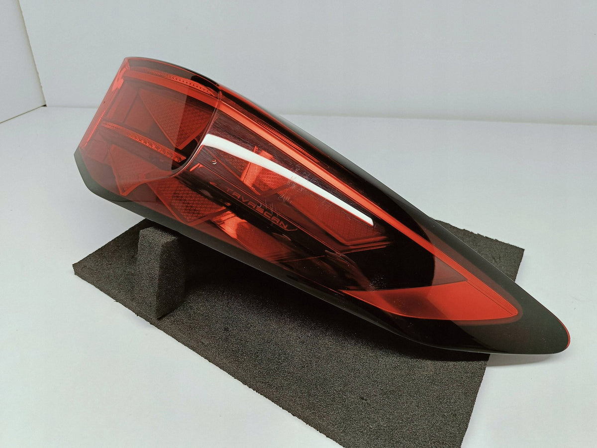 Cupra Tavascan 11H 23- Lampa Prawy Tył Prawa Tylna LED OE 11H945208B — zdjęcie 6 z 15