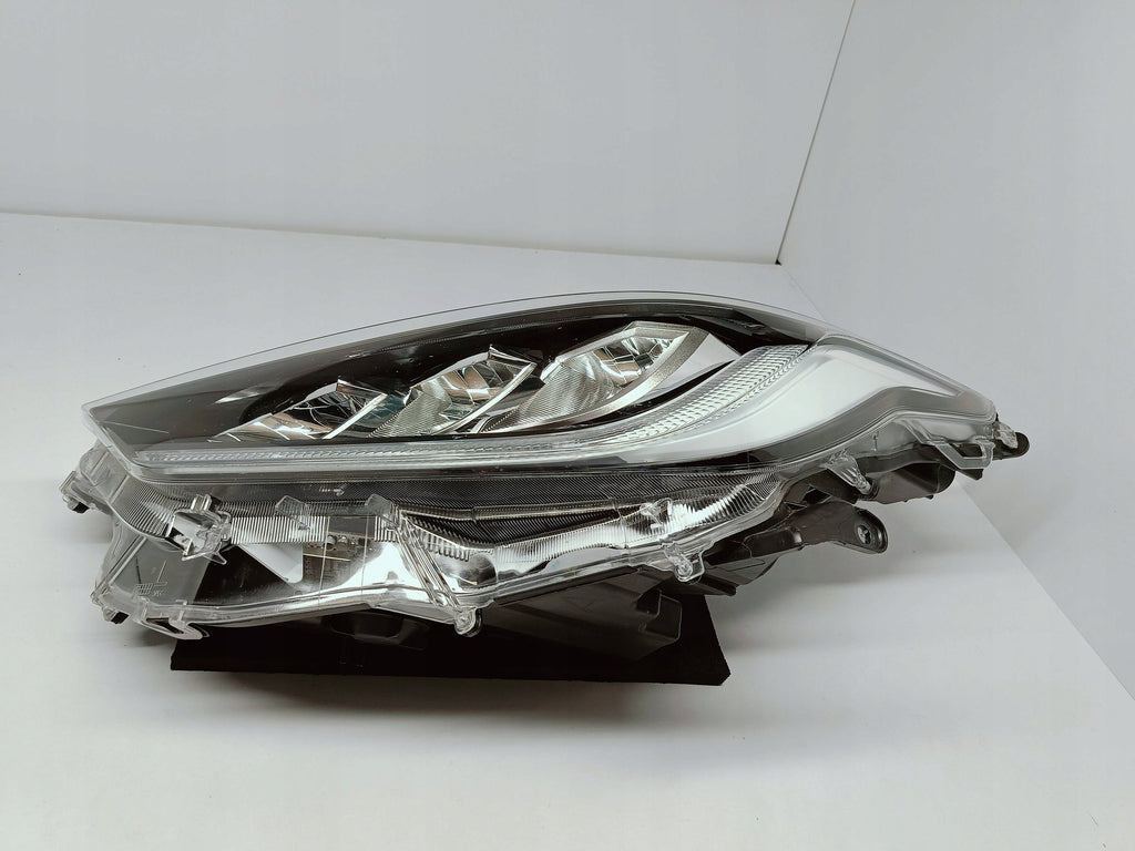 TOYOTA YARIS IV 4 19- LAMPA REFLEKTOR LEWY PRZÓD FULL LED KOITO K0-8 EU