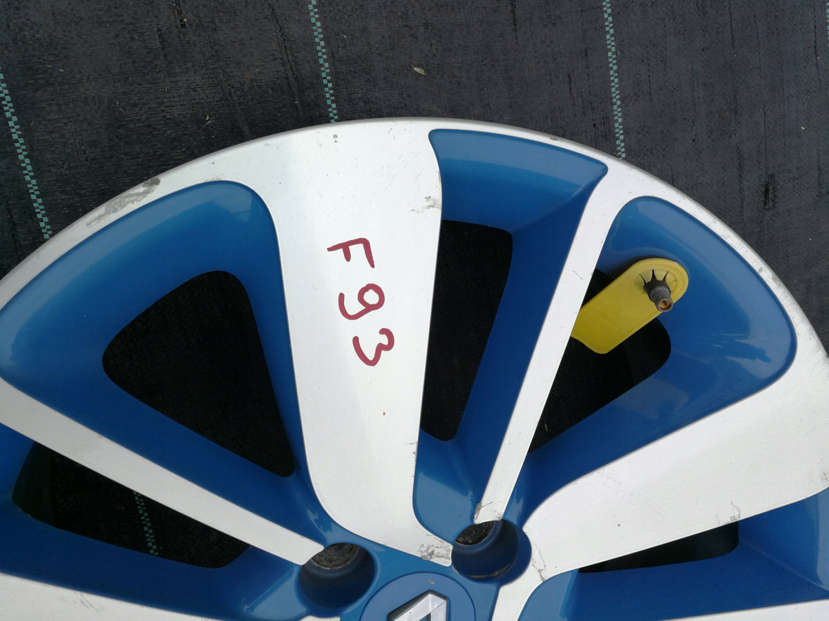 Renault Clio Felge 403007138R 4X100 ET44 7.0X17 — Foto 8 von 11