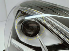 Laden Sie das Bild in den Galerie-Viewer, TOYOTA YARIS III LIFT 17- LAMPA PRAWA PRZÓD SOCZEWKA+LED EU 212-11BZR-LDEM2