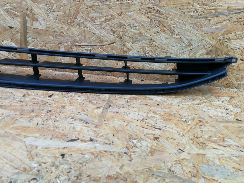OPEL CORSA E 14- BLENDE UNTERES GITTER KÜHLERGRILL STOSSFÄNGER VORNE 13432002