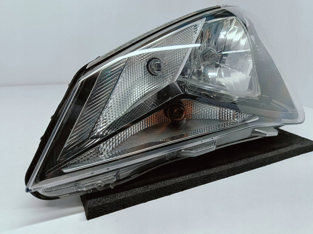 Seat Mii 1SL 11- LAMPA LEWA PRZÓD LEWA PRZEDNIA ZWYKŁA H4 1SL941015F